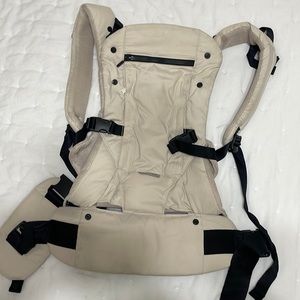 Colugo Carrier - Limited Edition Dune